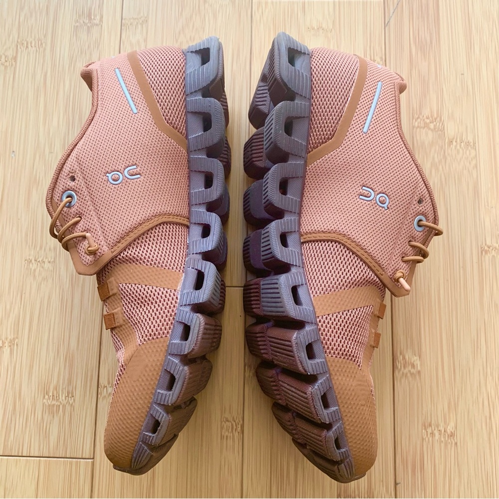 ON Running Cloud Monochrome Women’s Running Shoe - Brown Sz 7.5